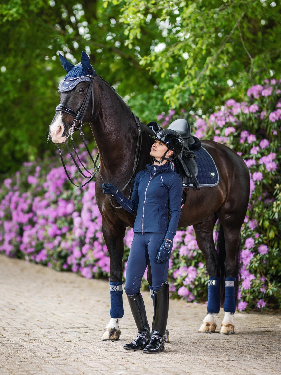 LeMieux Loire Classic Dressage Saddle Pad Twilight Navy 3 LeMieux Loire Classic Dressage Saddle Pad Twilight Navy - Image 3