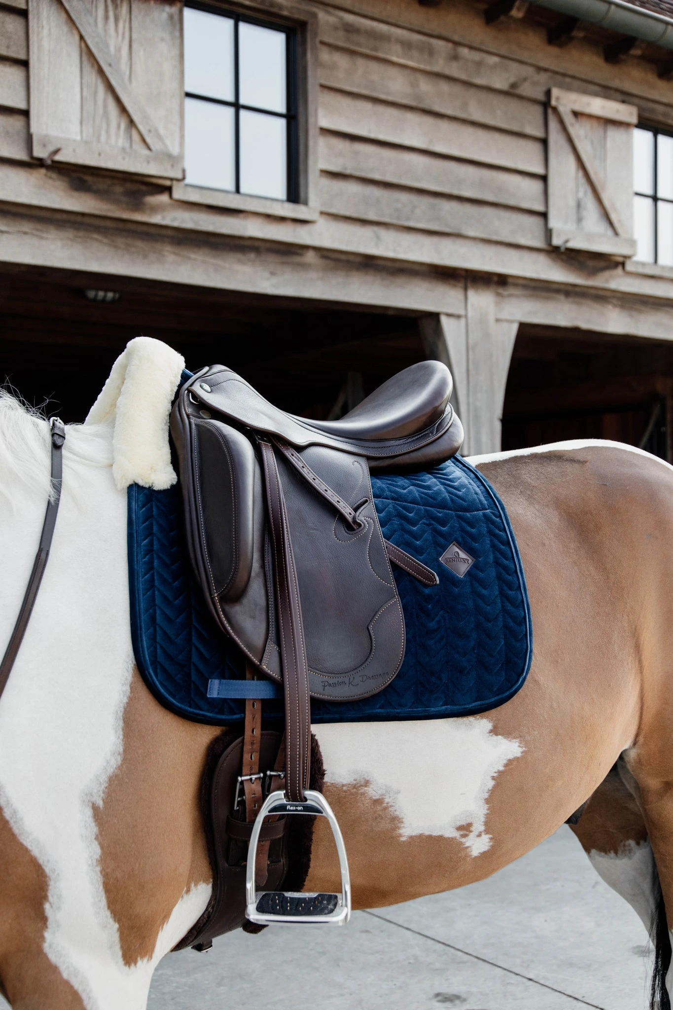 Kentucky Velvet Skin Friendly Dressage Saddle Pad Navy 3 Kentucky Velvet Skin Friendly Dressage Saddle Pad Navy - Image 3