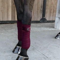 Kentucky Velvet Bandages Bordeaux -Saddle Shop 485a5194 e8502ded370e565d04389cf2c54c4715 article photobook crop