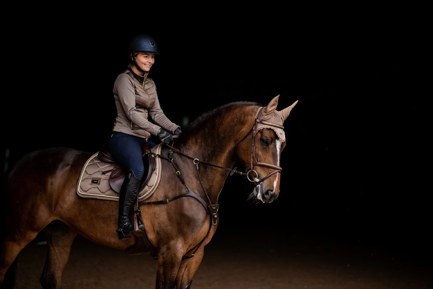 Equestrian Stockholm Ear Bonnet Champagne 4 Equestrian Stockholm Ear Bonnet Champagne - Image 4