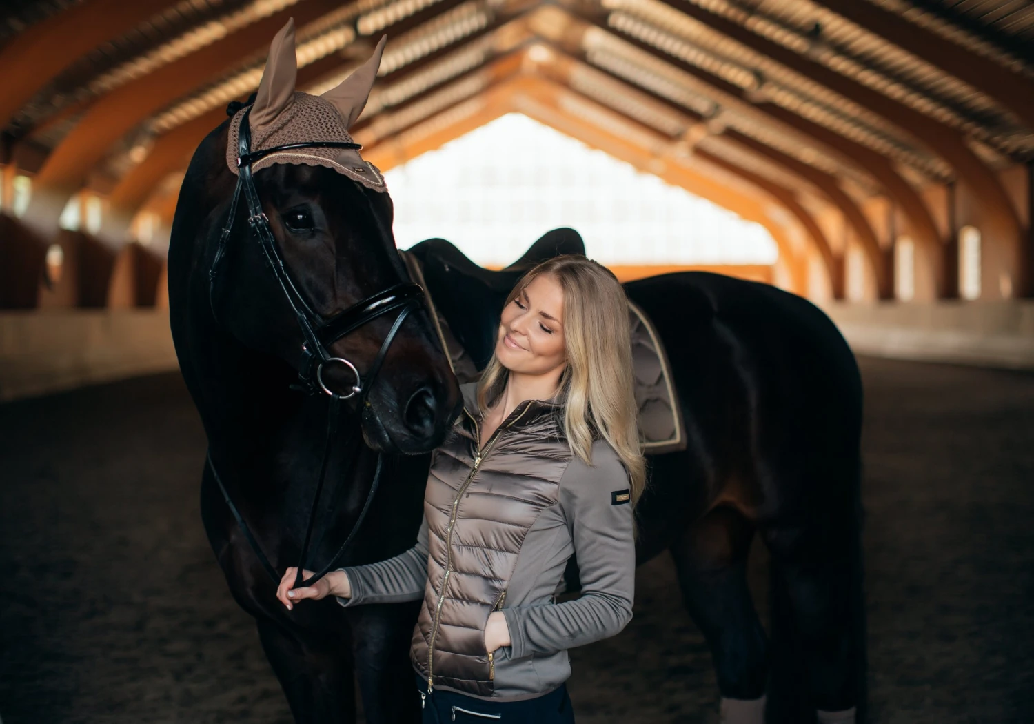 Equestrian Stockholm Ear Bonnet Champagne 2 Equestrian Stockholm Ear Bonnet Champagne - Image 2