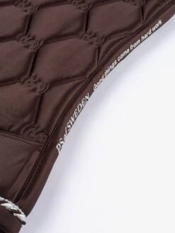 PS Of Sweden Signature Dressage Saddle Pad Coffee -Saddle Shop Signature Coffee Quote 9890 1500x2000 1
