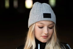Equestrian Stockholm Reflective Beanie Luminous Black -Saddle Shop luminous black beanie mossa mutze muts on1 1